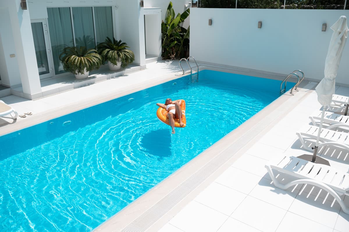 Alquiler de chalet con piscina en Galicia