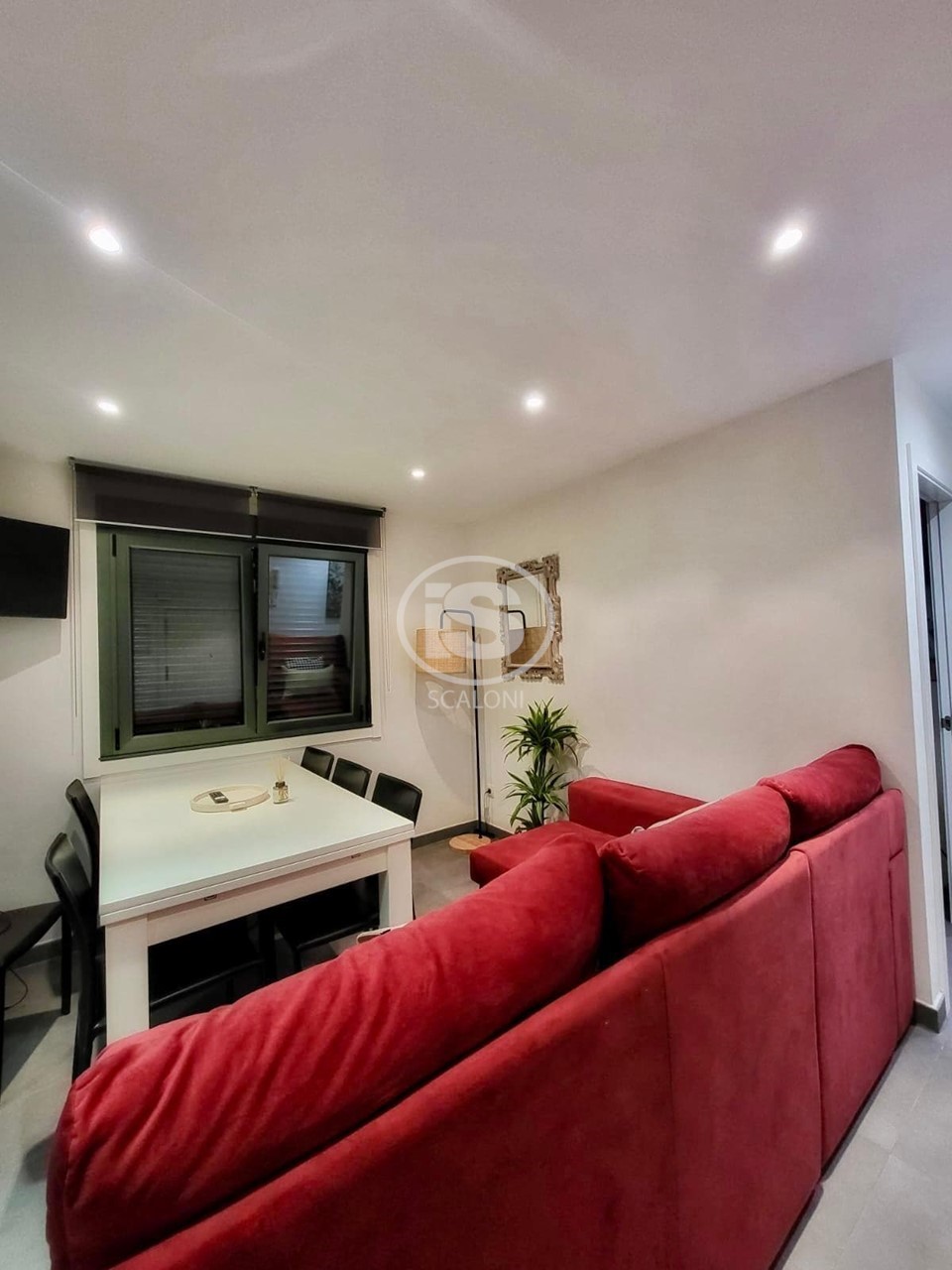 Foto 4 Planta baja de casa con espacio exterior en el centro de Patos (Nigrán)